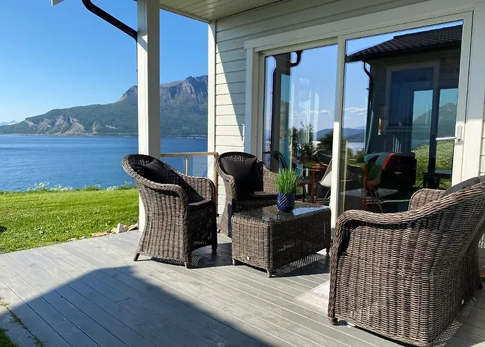 Little House Right By The Sea, Stunning View